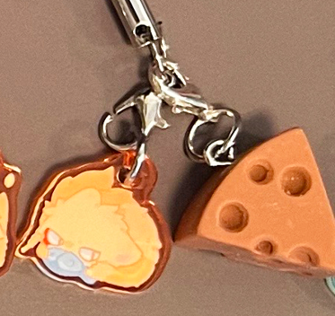 [ReadyStock] HSR and Genshin fluffballs mini-keychains